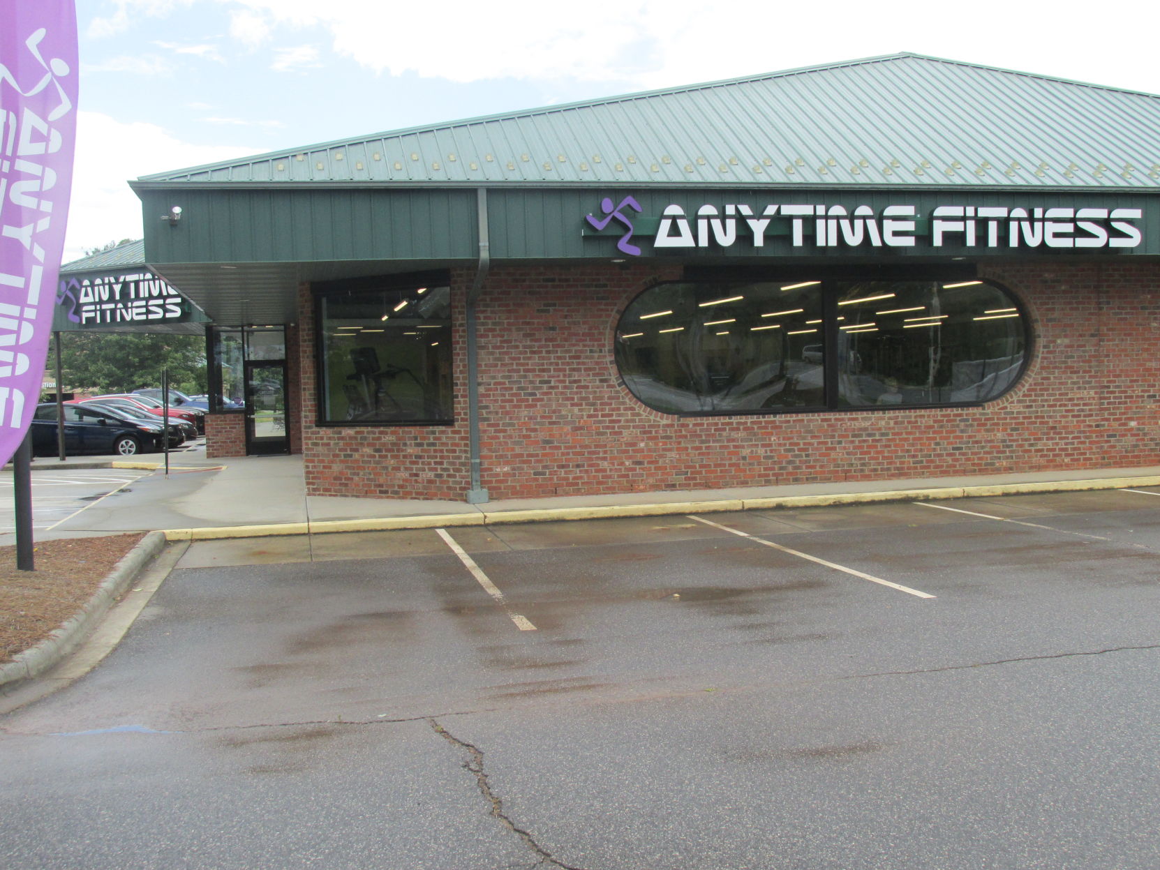 Anytime Fitness (36).JPG